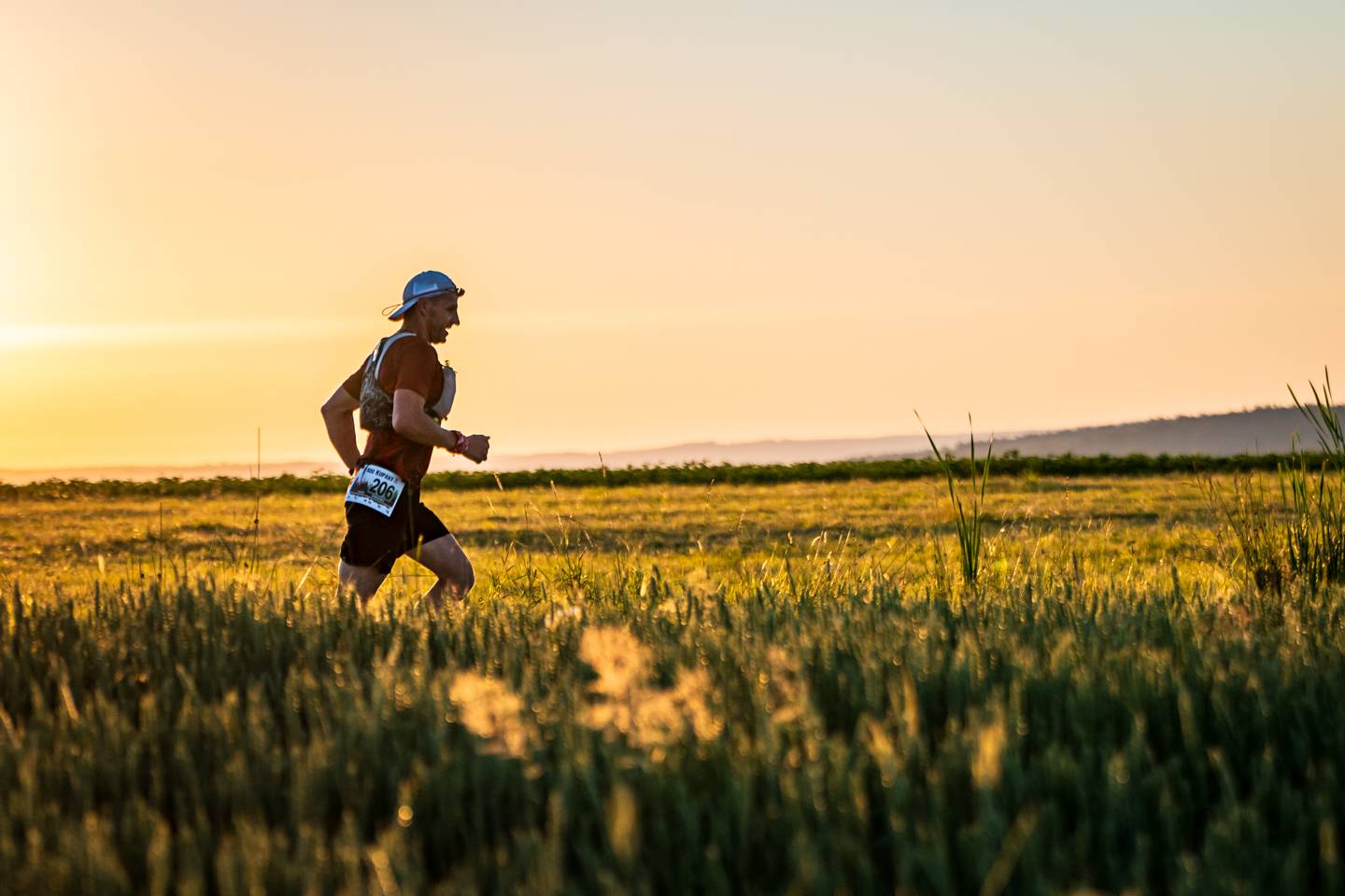 Krzysztof Wiernusz, zwycięzca biegu 50km UltraPrzesilenie, 2022